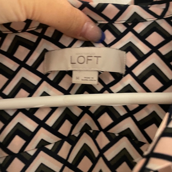 Women's Button Light Weight LOFT blouse - Picture 6 of 6